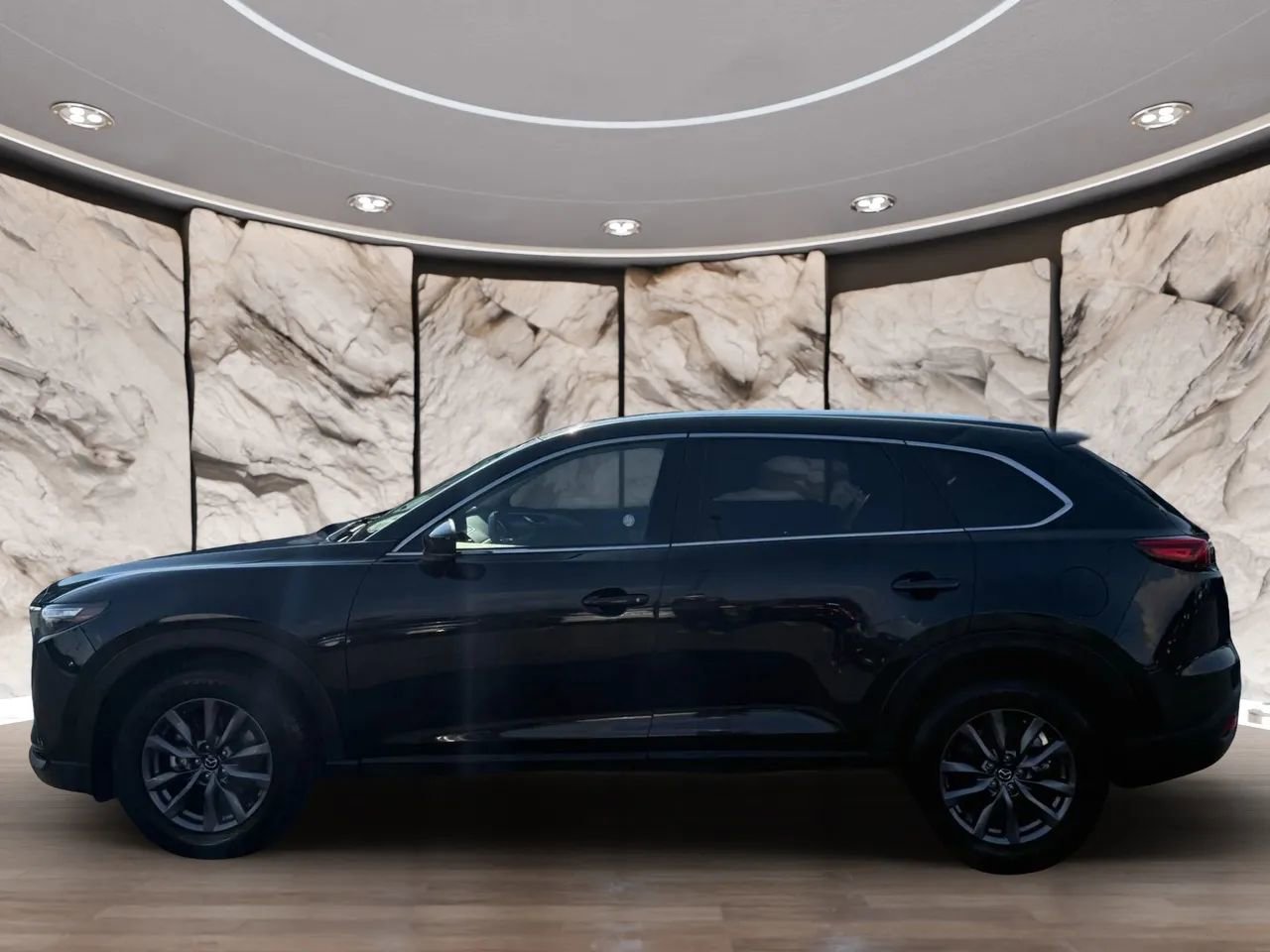 Used 2023 MAZDA CX-9 Touring image 2