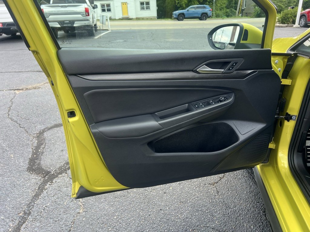 Used 2022 Volkswagen GTI Autobahn image 15