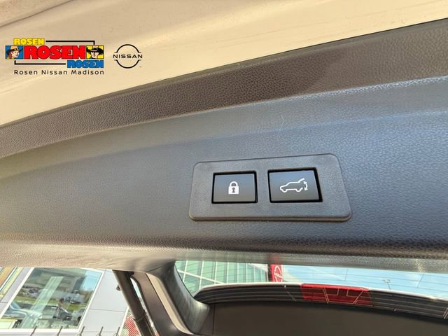 Used 2025 Subaru Ascent Premium AWD/4WD image 32