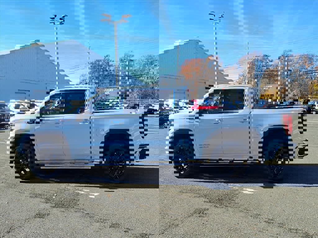 New 2026 GMC Sierra 1500 SLT w/ SLT Premium Plus Package image 4