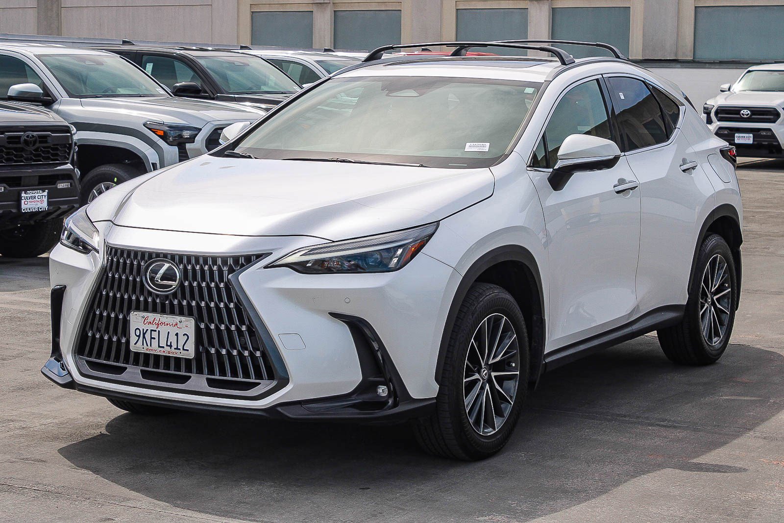 Used 2024 Lexus NX 350h AWD w/ Vision Package image 3