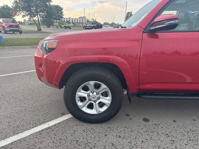 Used 2021 Toyota 4Runner SR5 Premium w/ Moonroof Package image 10