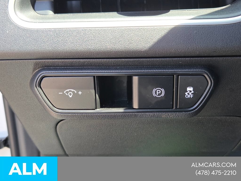 Used 2025 Kia K4 FWD image 28