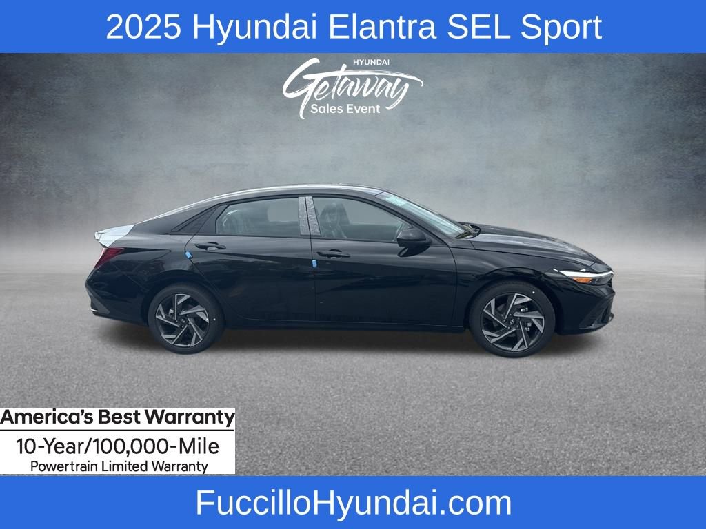 New 2025 Hyundai Elantra Sport image 5