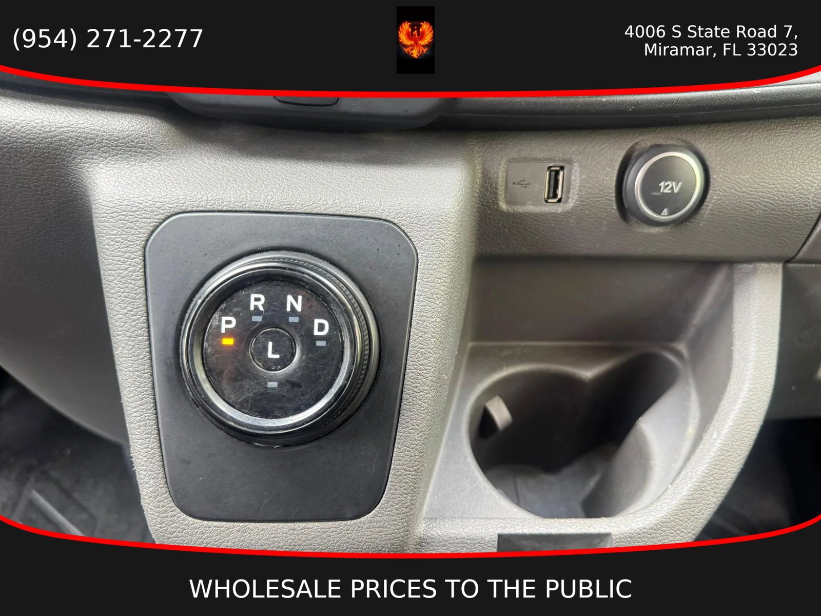 Used 2022 Ford E-Transit 148 High Roof Extended RWD image 13