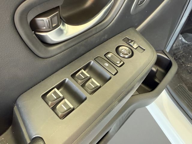 Used 2025 Honda Pilot EX-L image 16