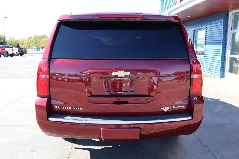 Used 2018 Chevrolet Suburban Premier image 7