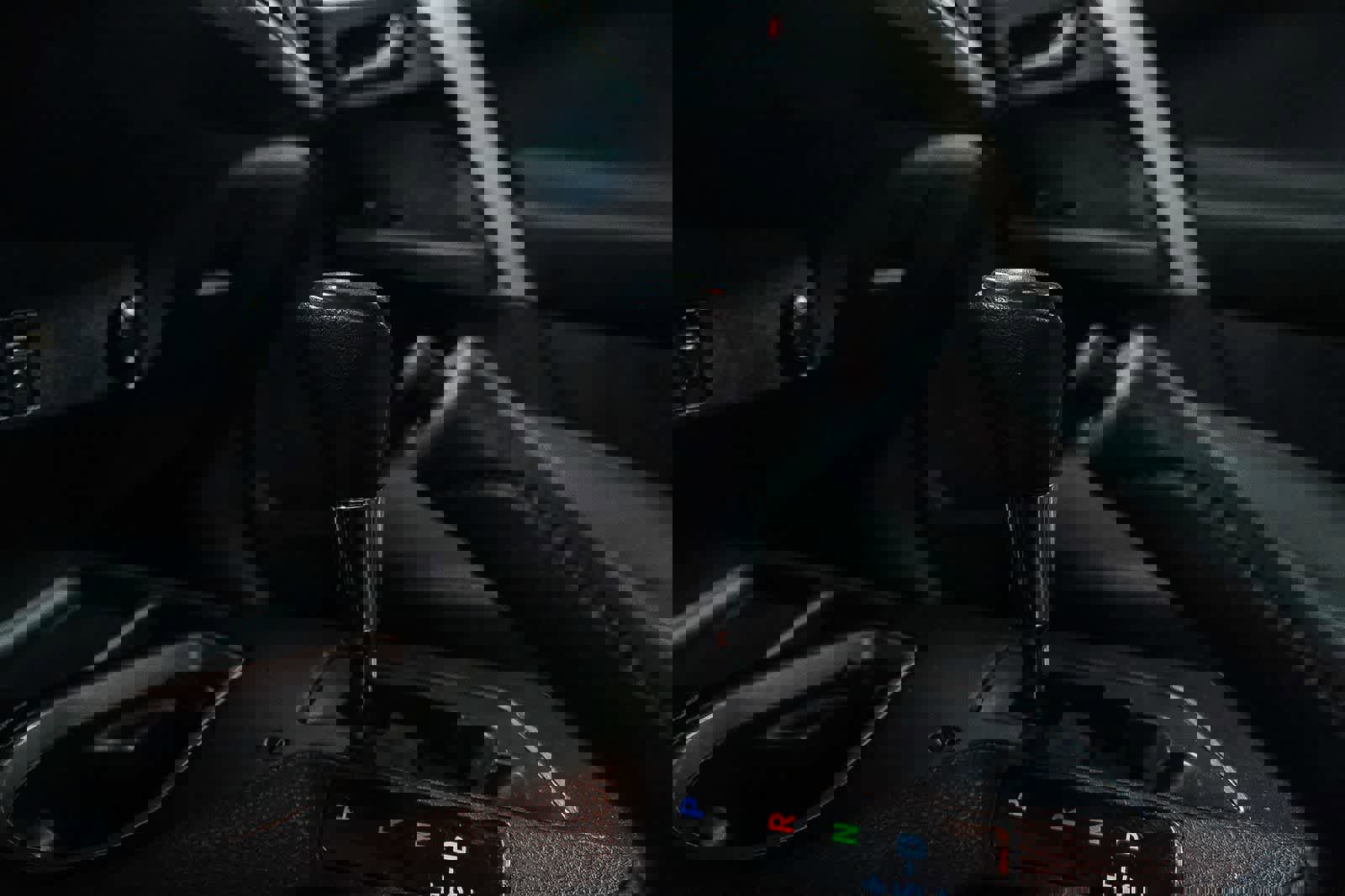 Certified 2018 Toyota RAV4 LE image 24