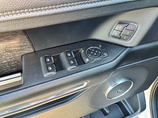 Used 2019 Ford Expedition Max Limited w/ Special Edition Package AWD/4WD image 17