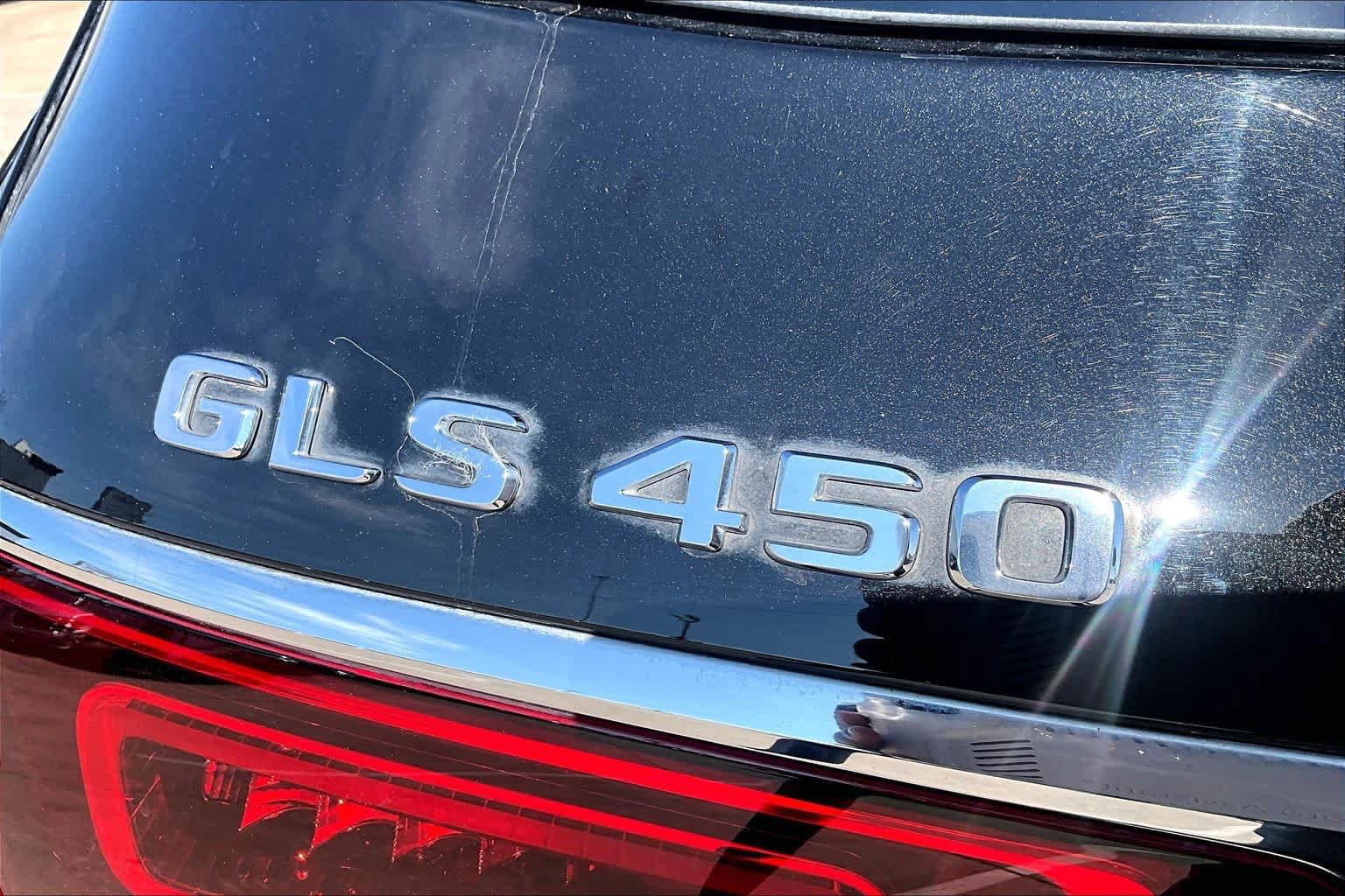 Used 2022 Mercedes-Benz GLS 450 4MATIC image 10