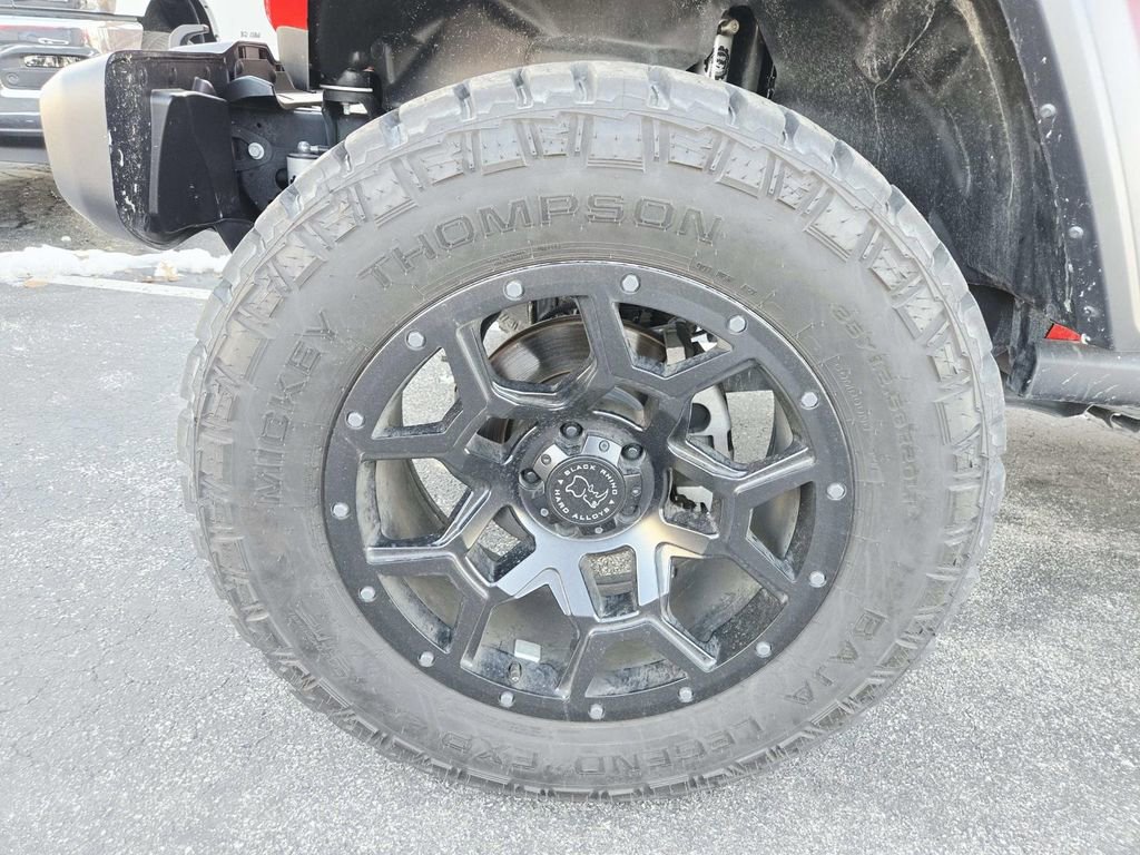 Used 2024 Jeep Gladiator Sport image 20