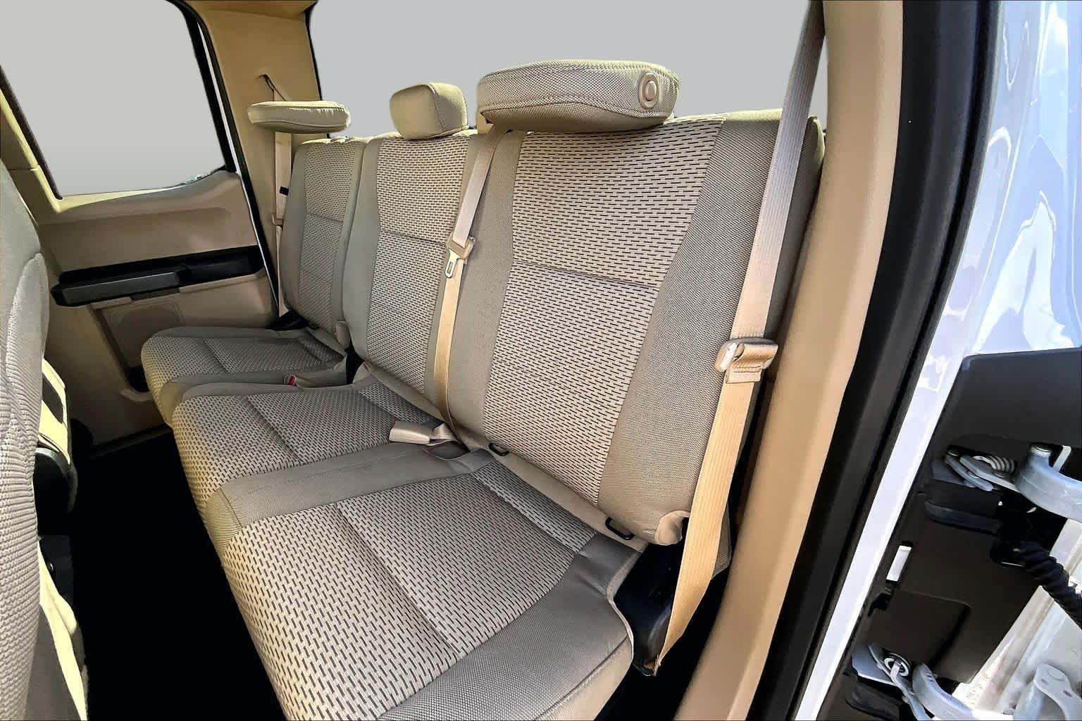 Used 2016 Ford F150 XLT RWD image 21