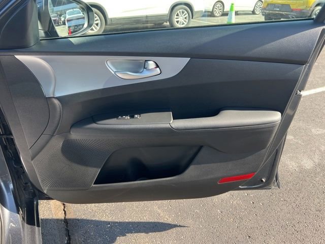 Certified 2023 Kia Forte LXS w/ LXS Technology Package image 29