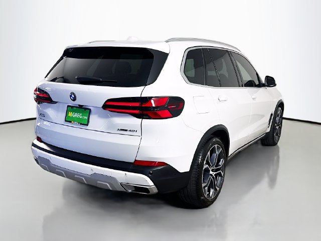 Used 2024 BMW X5 xDrive40i w/ Parking Assistance Package AWD/4WD image 10