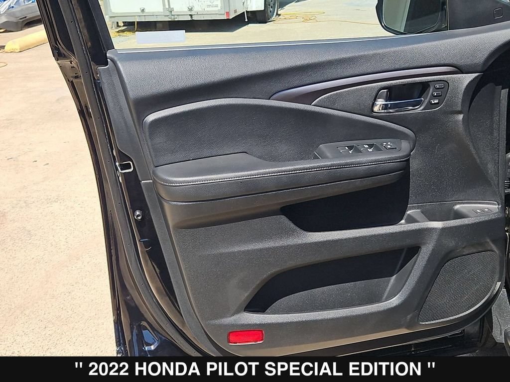 Used 2022 Honda Pilot Special Edition image 14
