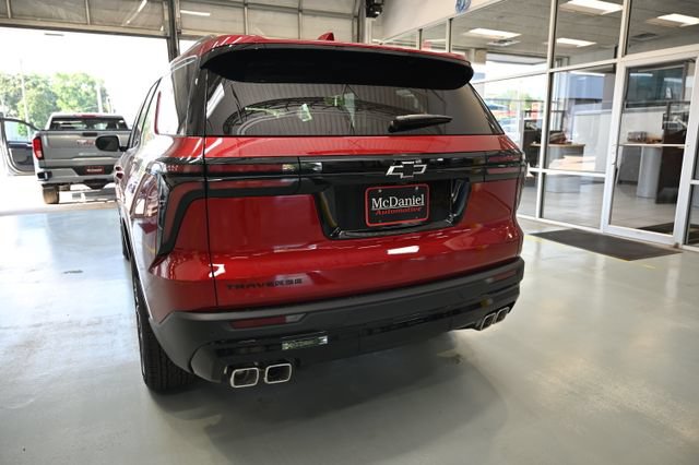 New 2026 Chevrolet Traverse LT w/ Midnight/Sport Edition FWD image 6