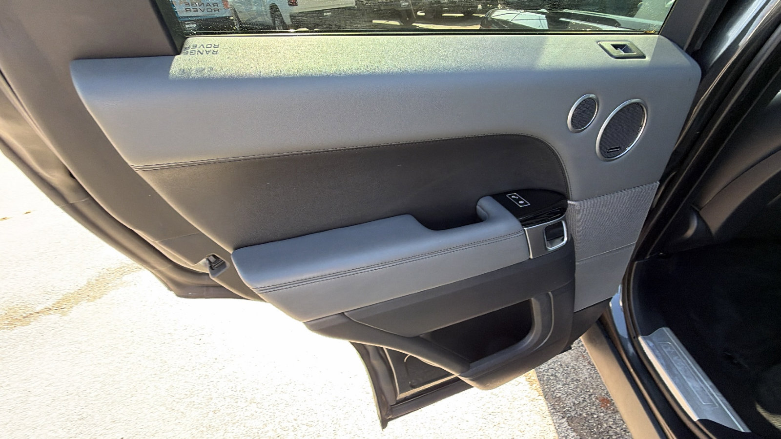 Used 2015 Land Rover Range Rover Sport Supercharged image 23