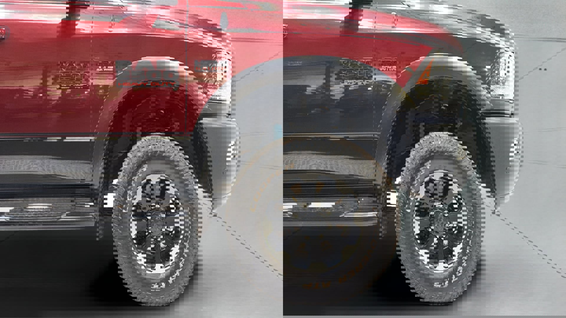 Used 2017 RAM 2500 Power Wagon w/ Leather & Luxury Group image 34