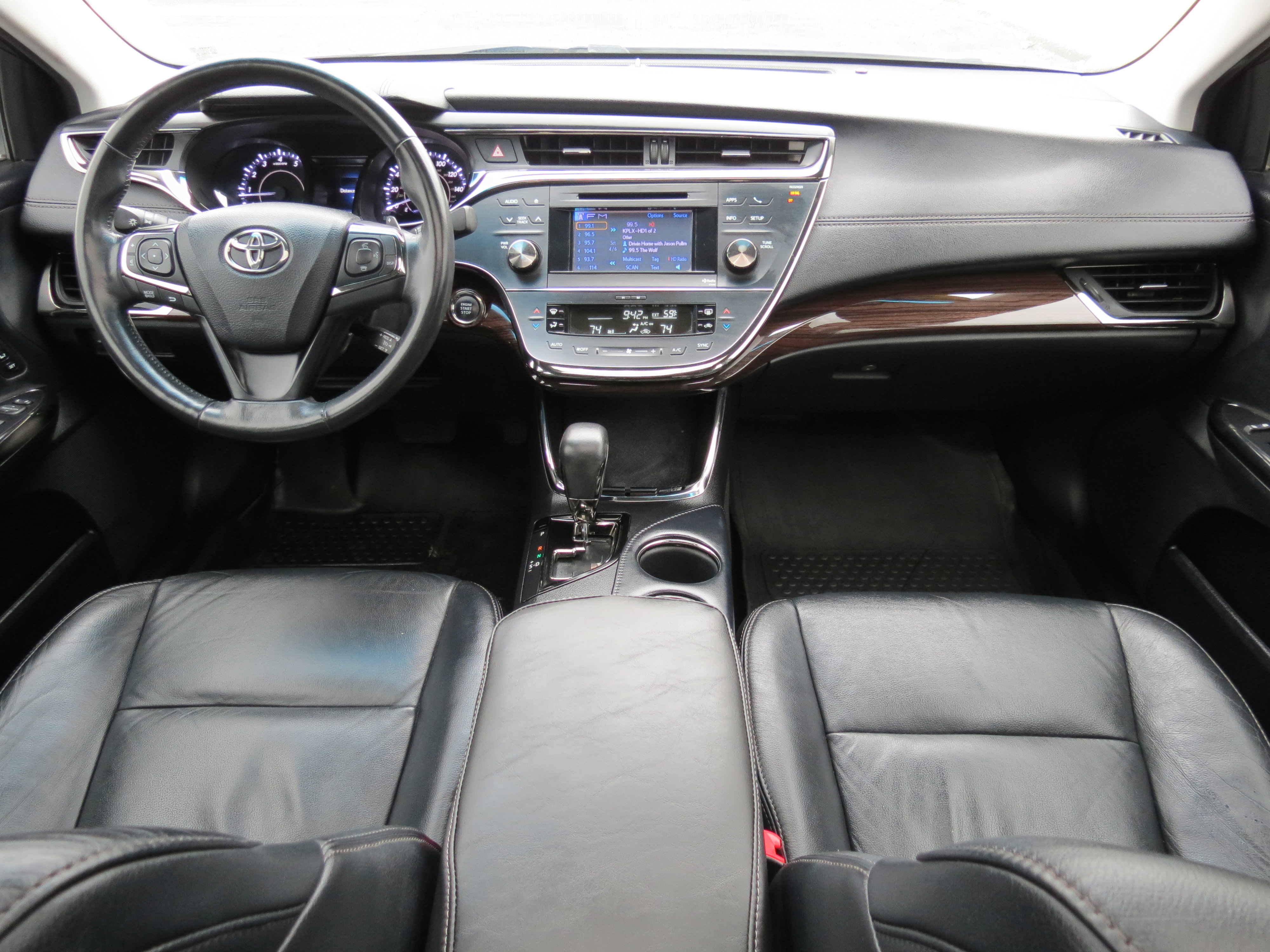 Used 2013 Toyota Avalon XLE Touring image 11