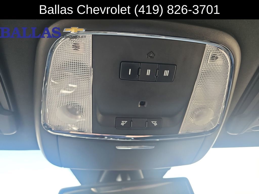 Used 2014 Chrysler 300 C w/ Light Group image 19