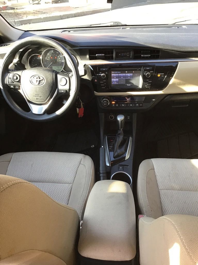 Used 2016 Toyota Corolla LE image 5