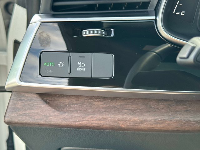 Used 2024 Audi Q8 Premium Plus w/ Premium Plus Package AWD/4WD image 30