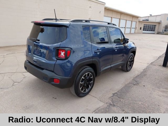 Used 2023 Jeep Renegade Latitude image 4