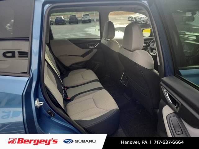Certified 2023 Subaru Forester Premium AWD/4WD image 11