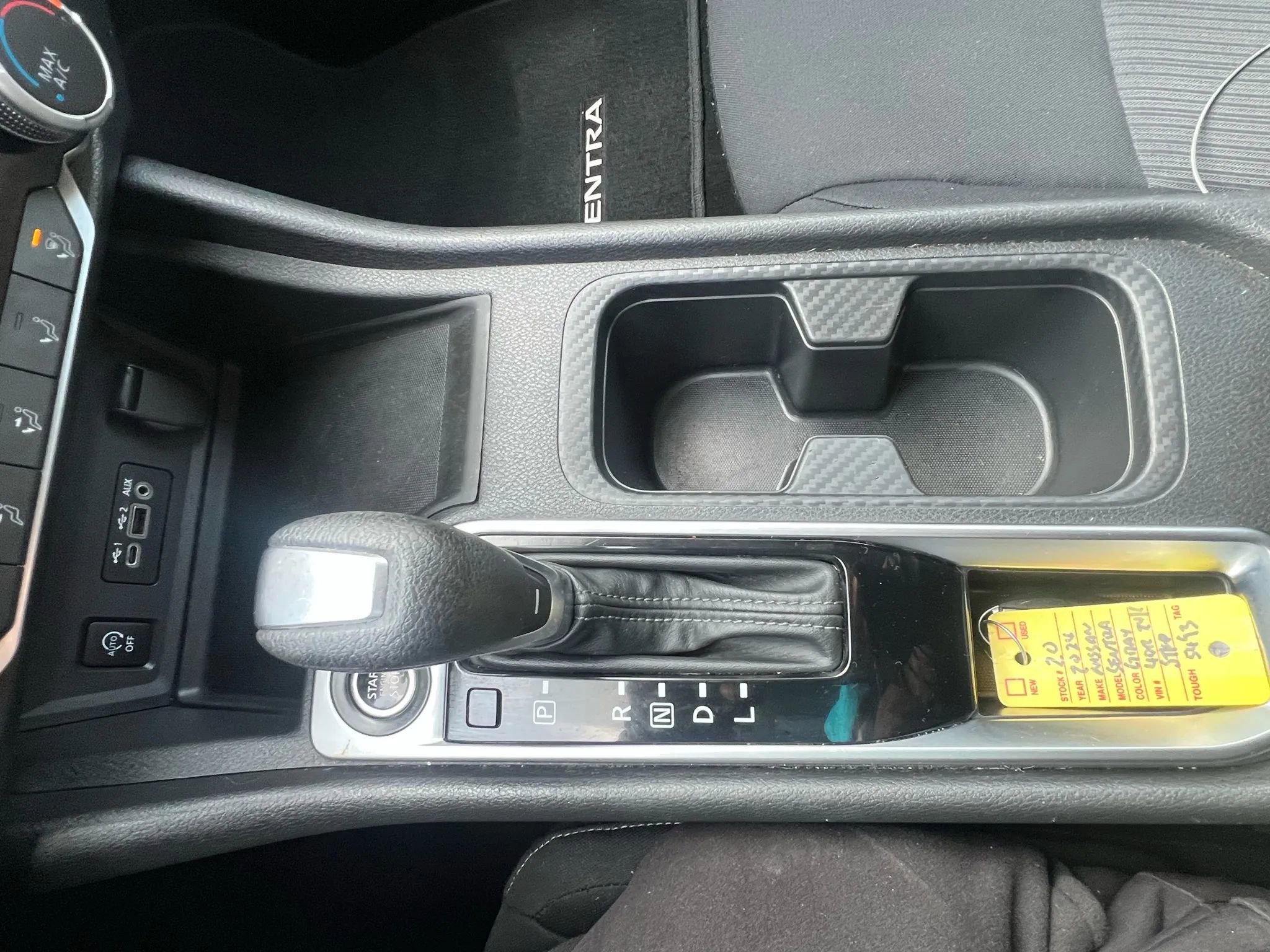 Used 2024 Nissan Sentra SV FWD image 22