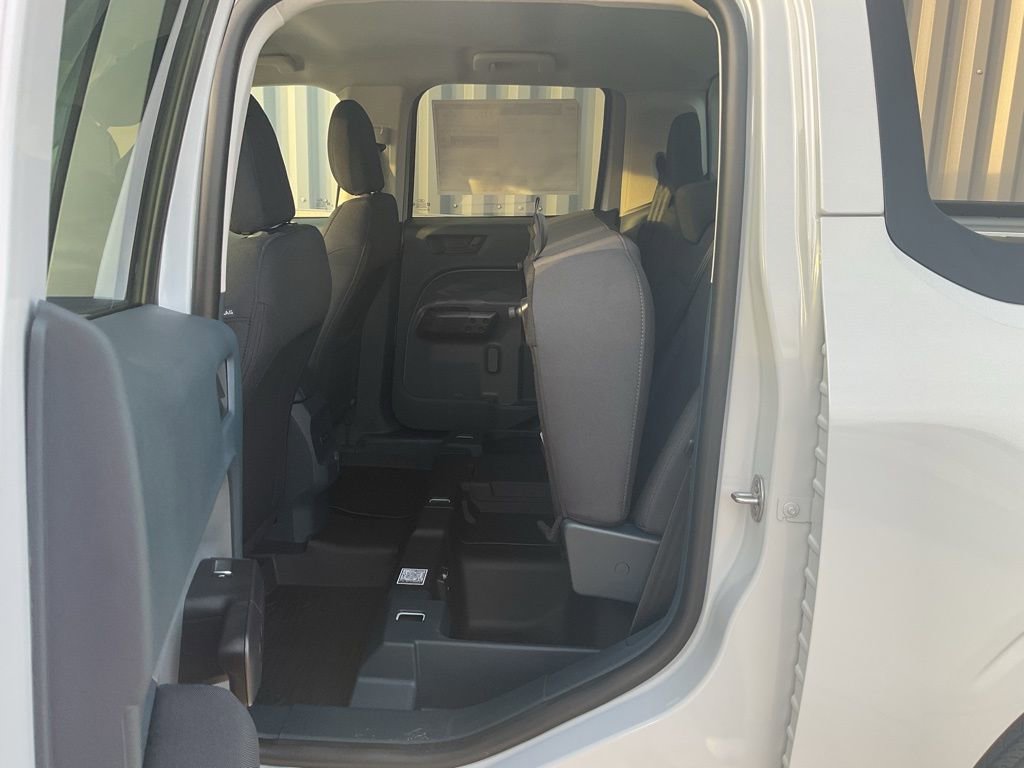 New 2025 Ford Maverick XL w/ Equipment Group 101A image 17