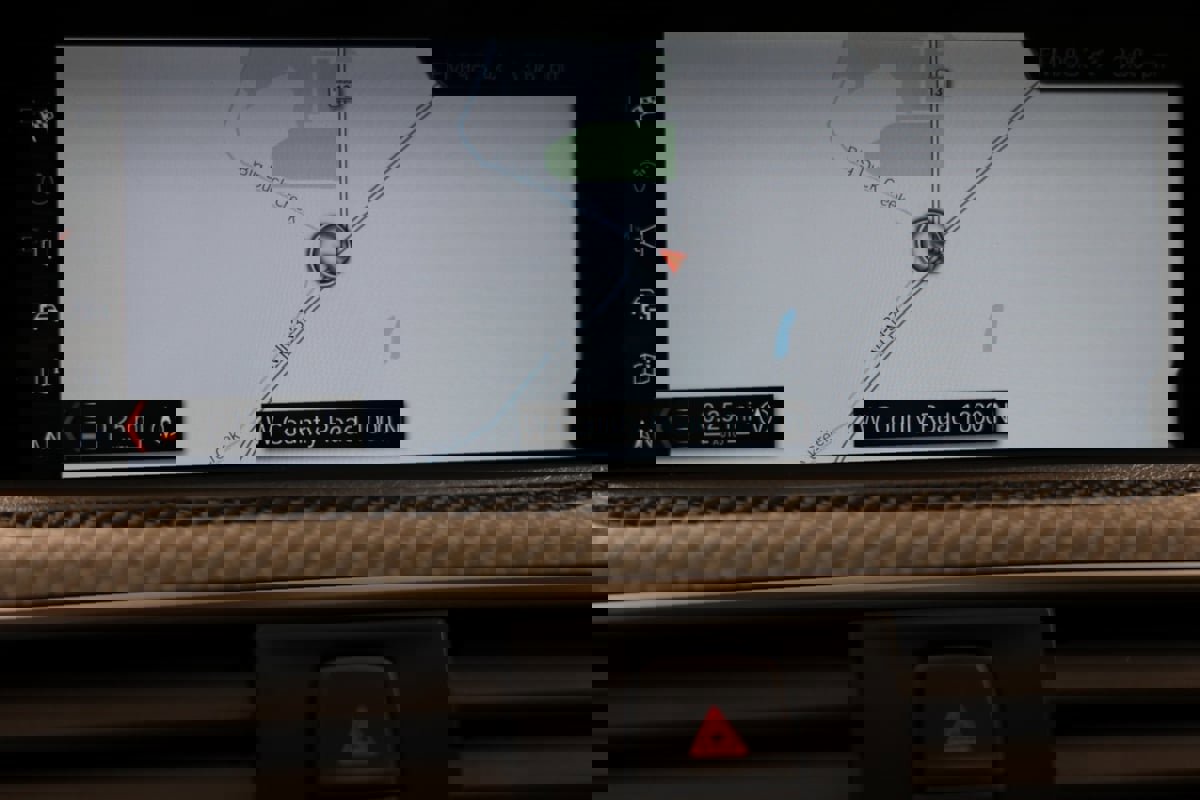 Used 2018 BMW M4 Coupe image 8