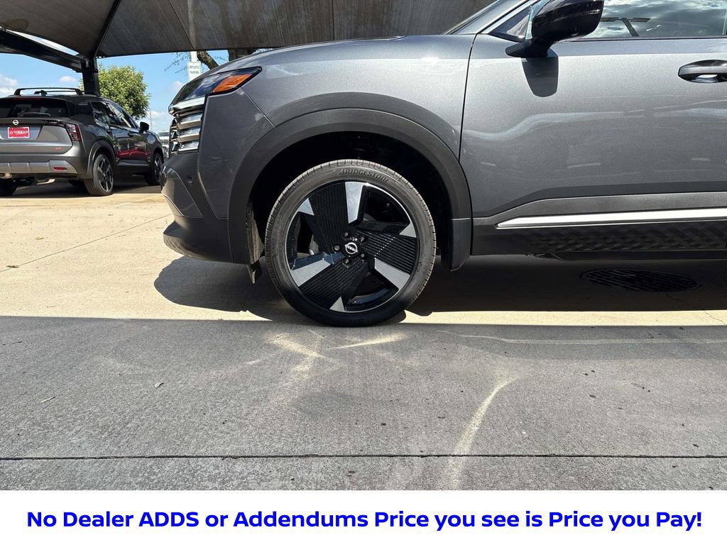 New 2026 Nissan Kicks SR w/ Illumination Package FWD image 10