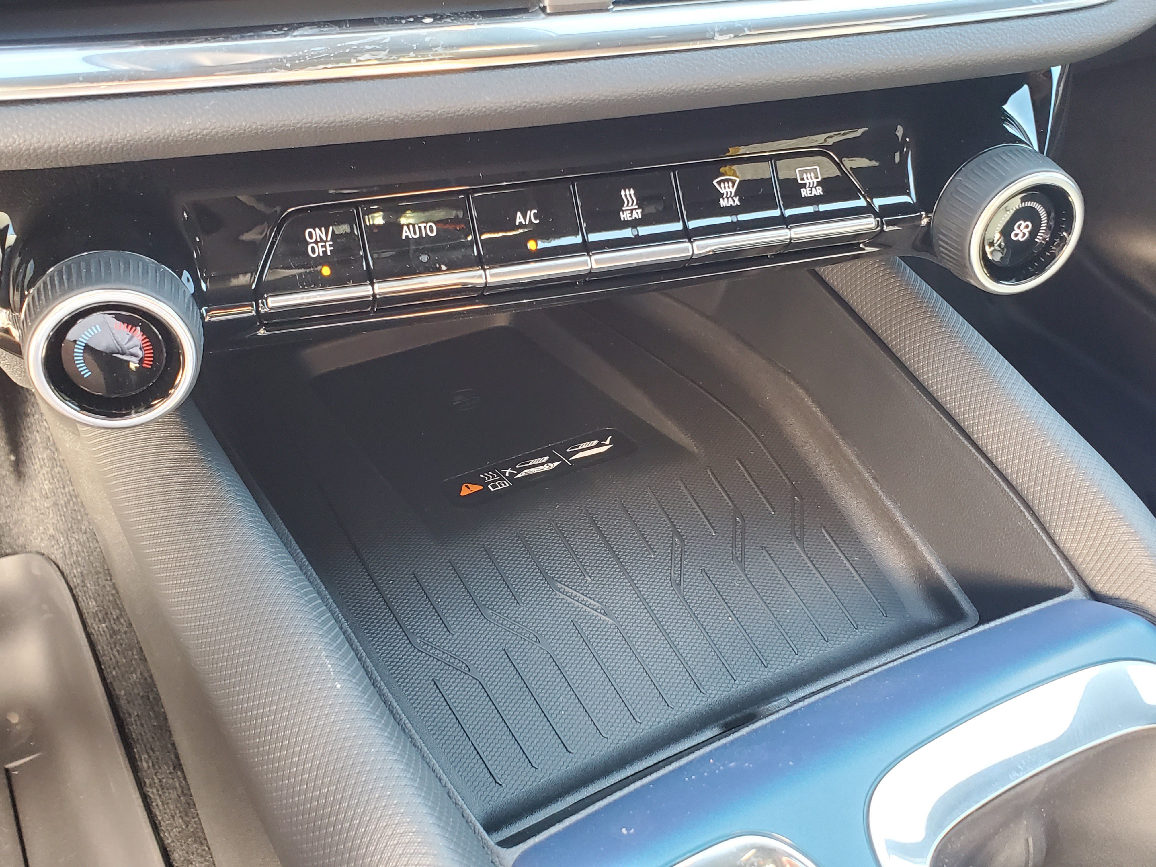 New 2026 Chevrolet Equinox EV LT image 20