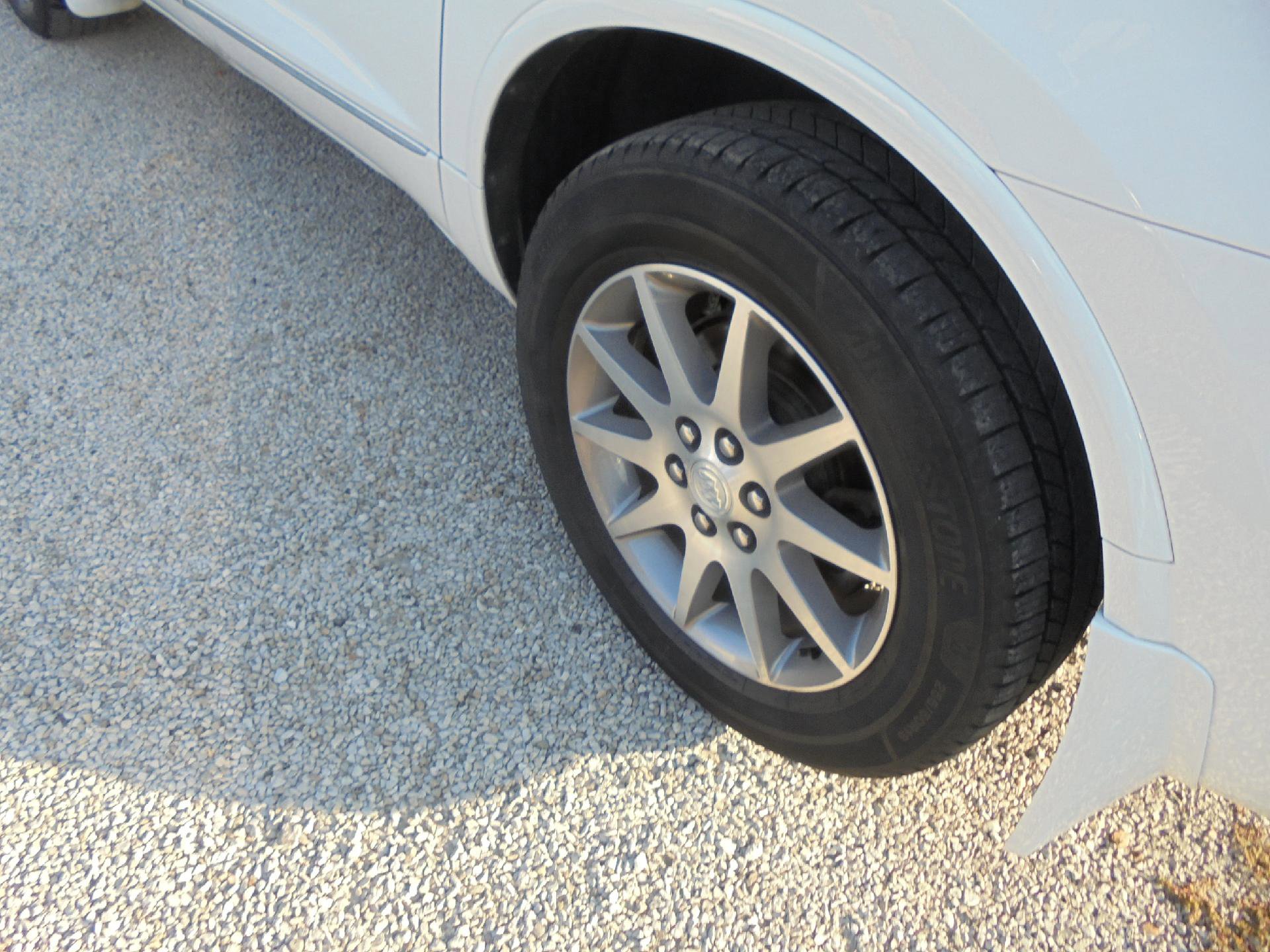 Used 2017 Buick Enclave Convenience image 7