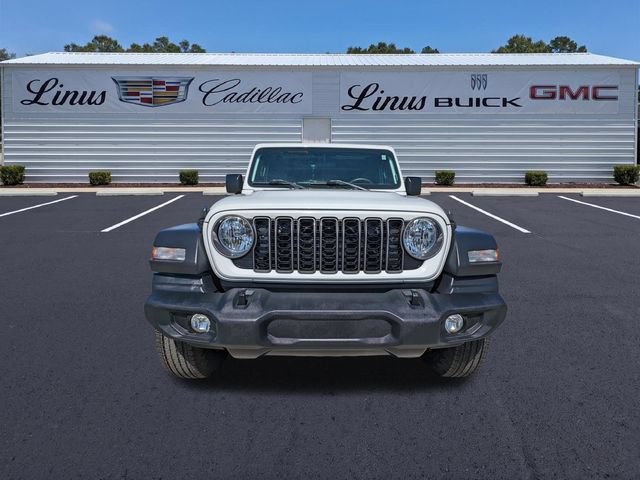 Used 2025 Jeep Wrangler Unlimited Sport AWD/4WD image 9