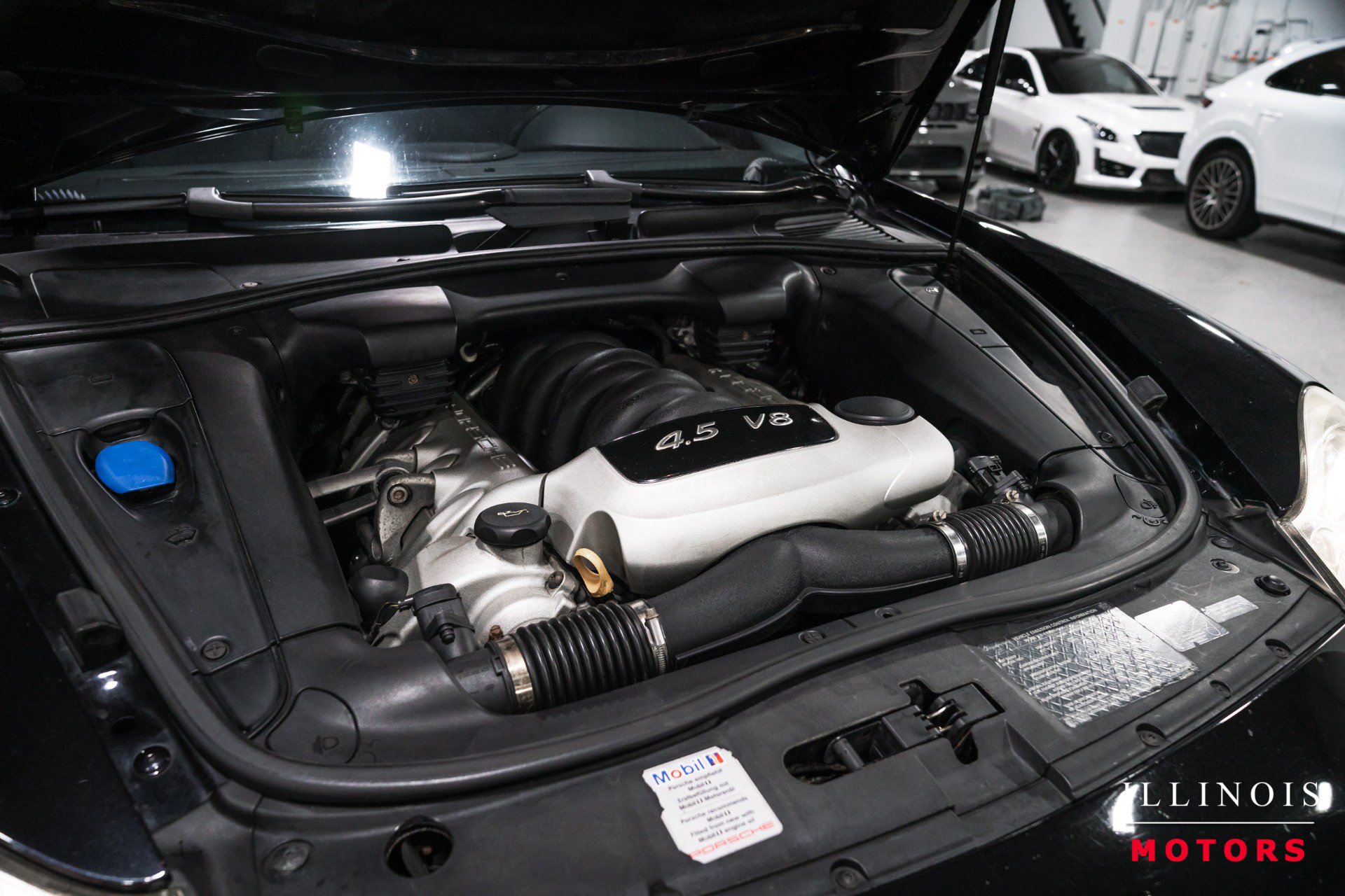 Used 2004 Porsche Cayenne S AWD/4WD image 38