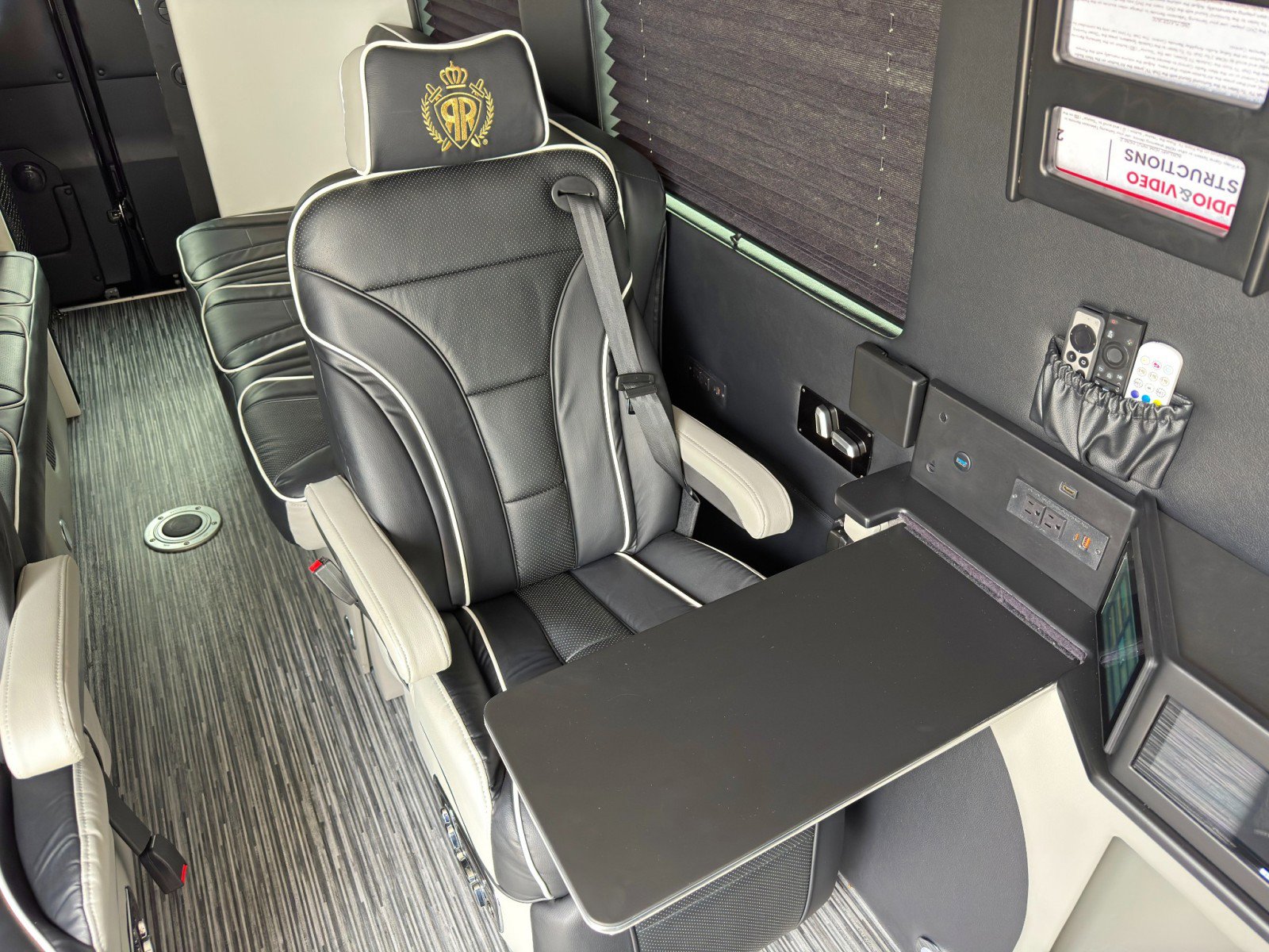 Used 2023 Mercedes-Benz Sprinter 3500 image 72