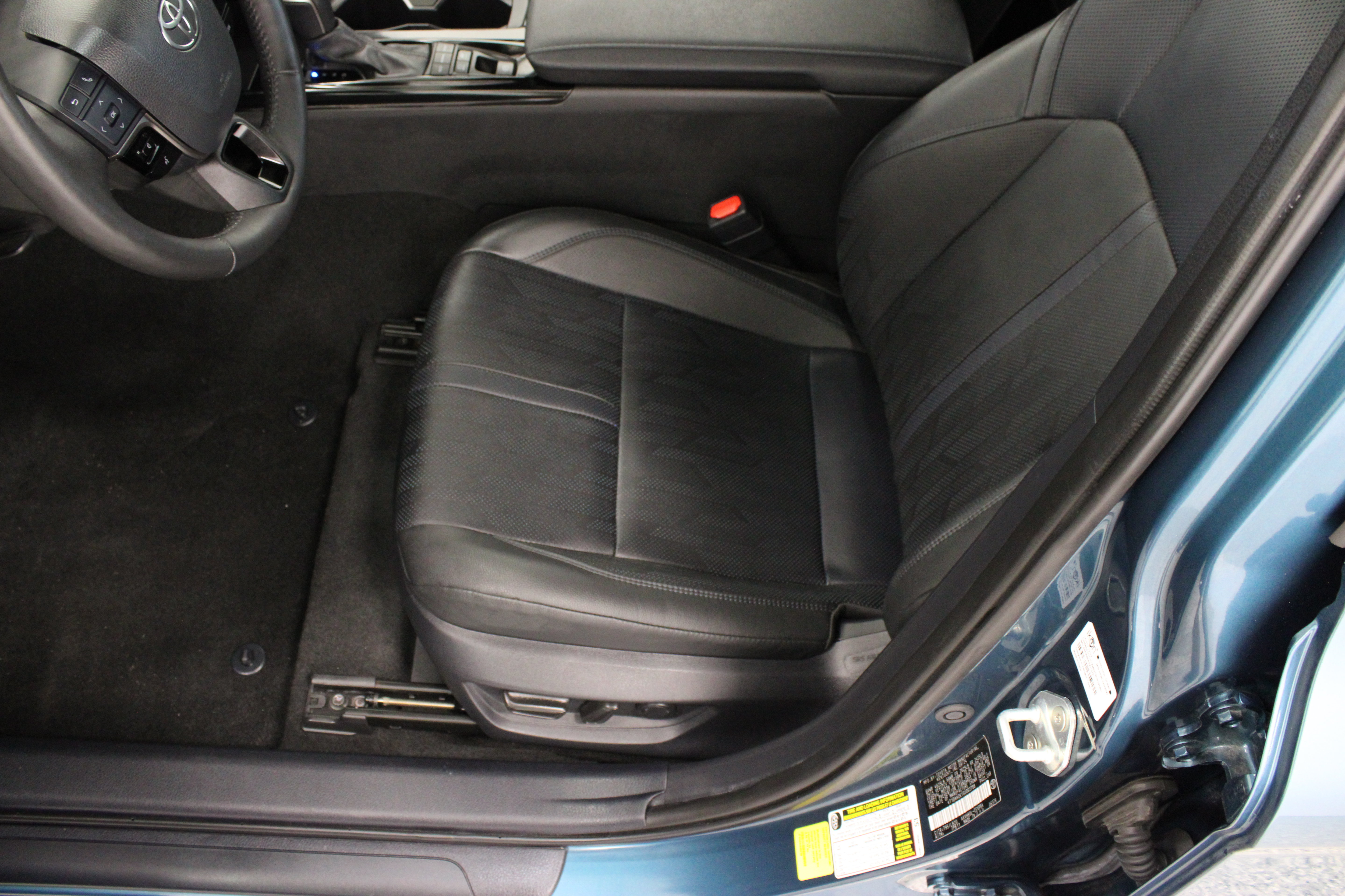 Used 2025 Toyota Camry XSE w/ Premium Plus Package FWD image 15