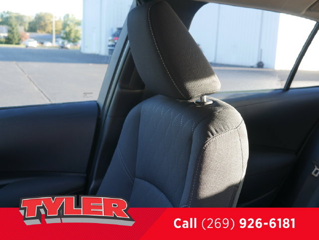 Used 2025 Toyota Corolla LE w/ LE Premium Package FWD image 35