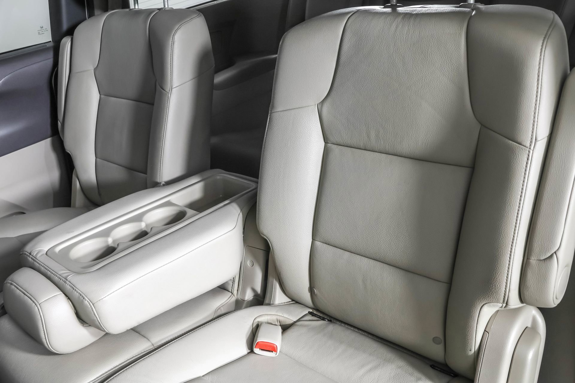 Used 2016 Honda Odyssey EX-L image 38