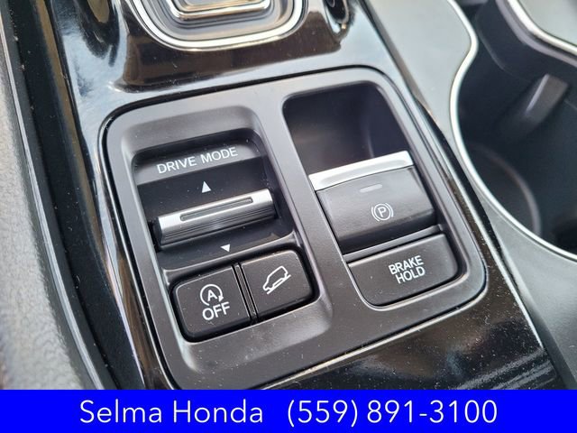 Used 2025 Honda Pilot Touring image 25