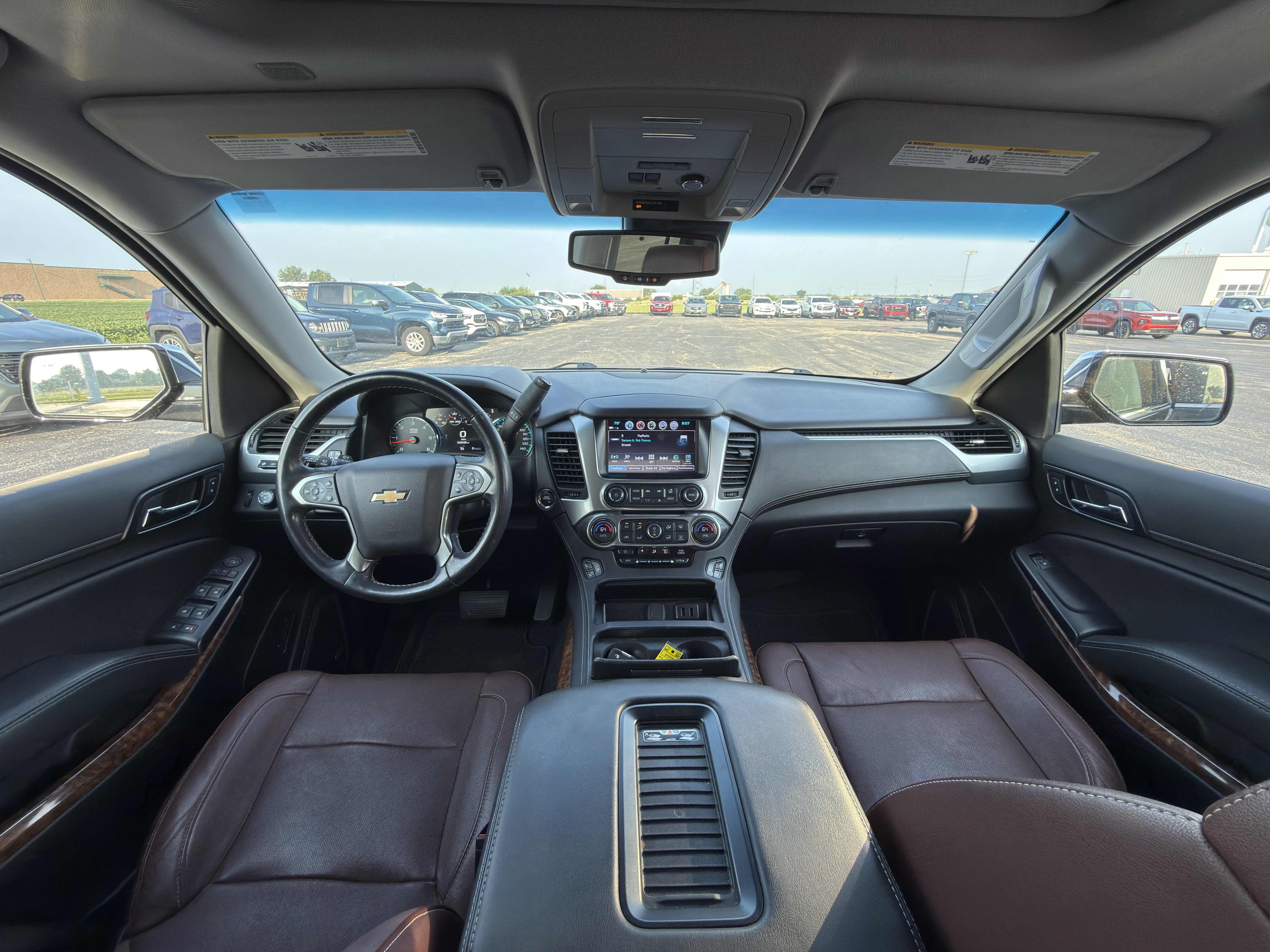 Used 2019 Chevrolet Suburban Premier w/ Premier Plus Edition AWD/4WD image 14