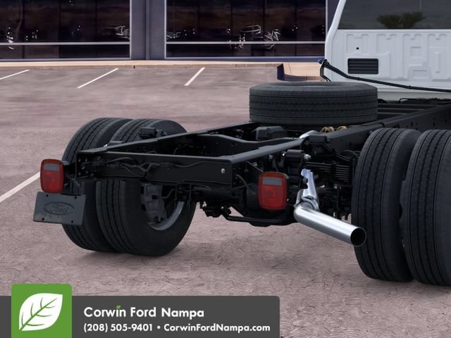 New 2025 Ford F600 4x4 Regular Cab Super Duty w/ XL Chrome Package image 21
