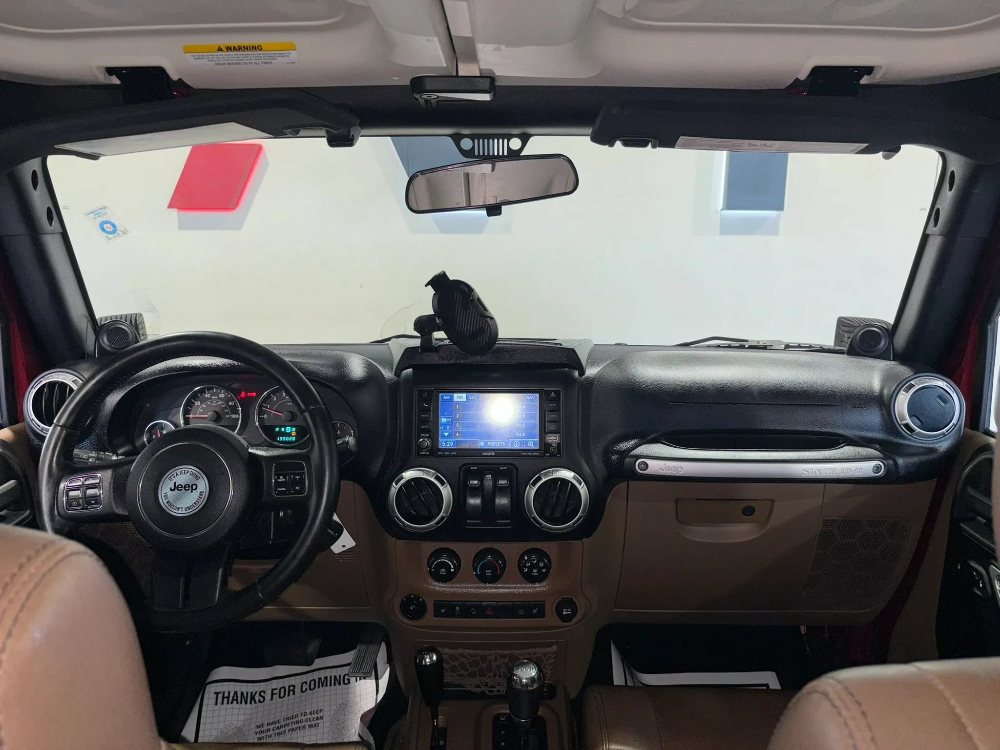 Used 2011 Jeep Wrangler Sahara w/ Connectivity Group AWD/4WD image 9