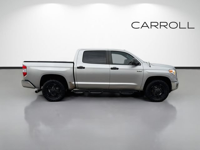 Used 2017 Toyota Tundra SR5 w/ SR5 Upgrade Package AWD/4WD image 2