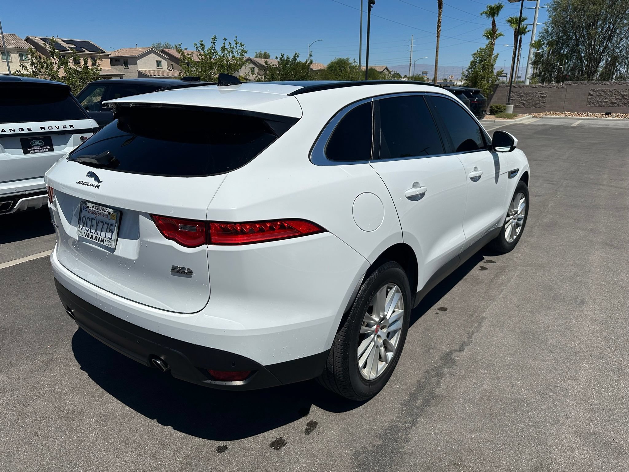 Used 2019 Jaguar F-PACE Prestige AWD/4WD image 12