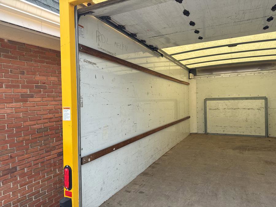 Used 2019 Ford E-350 and Econoline 350 Super Duty image 7