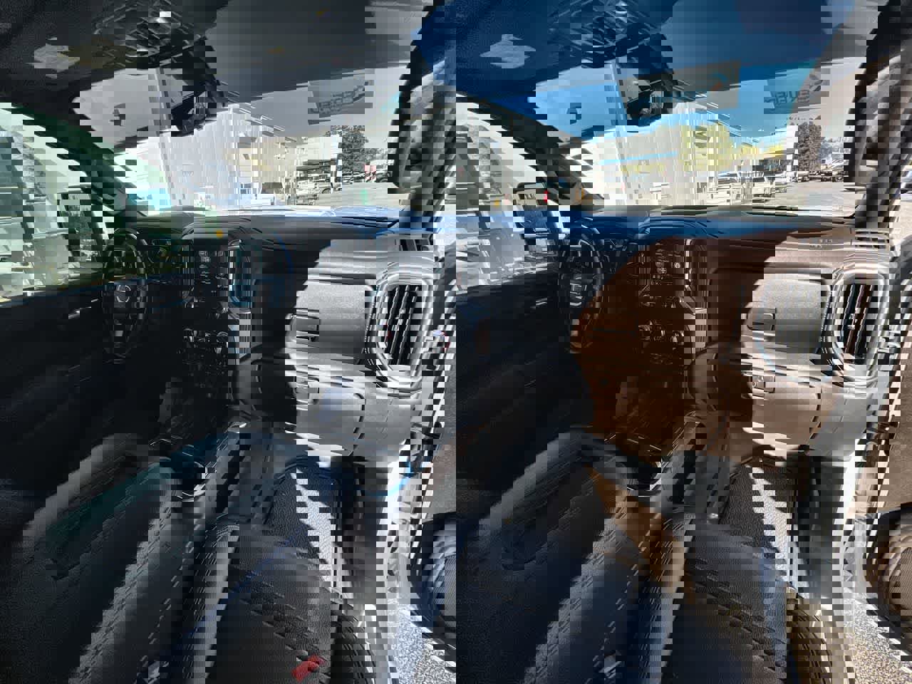 Used 2021 GMC Sierra 2500 Denali w/ Denali Ultimate Package image 30