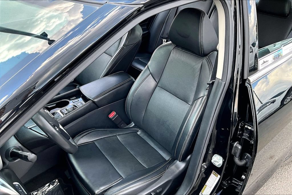 Used 2023 Nissan Maxima SL FWD image 23