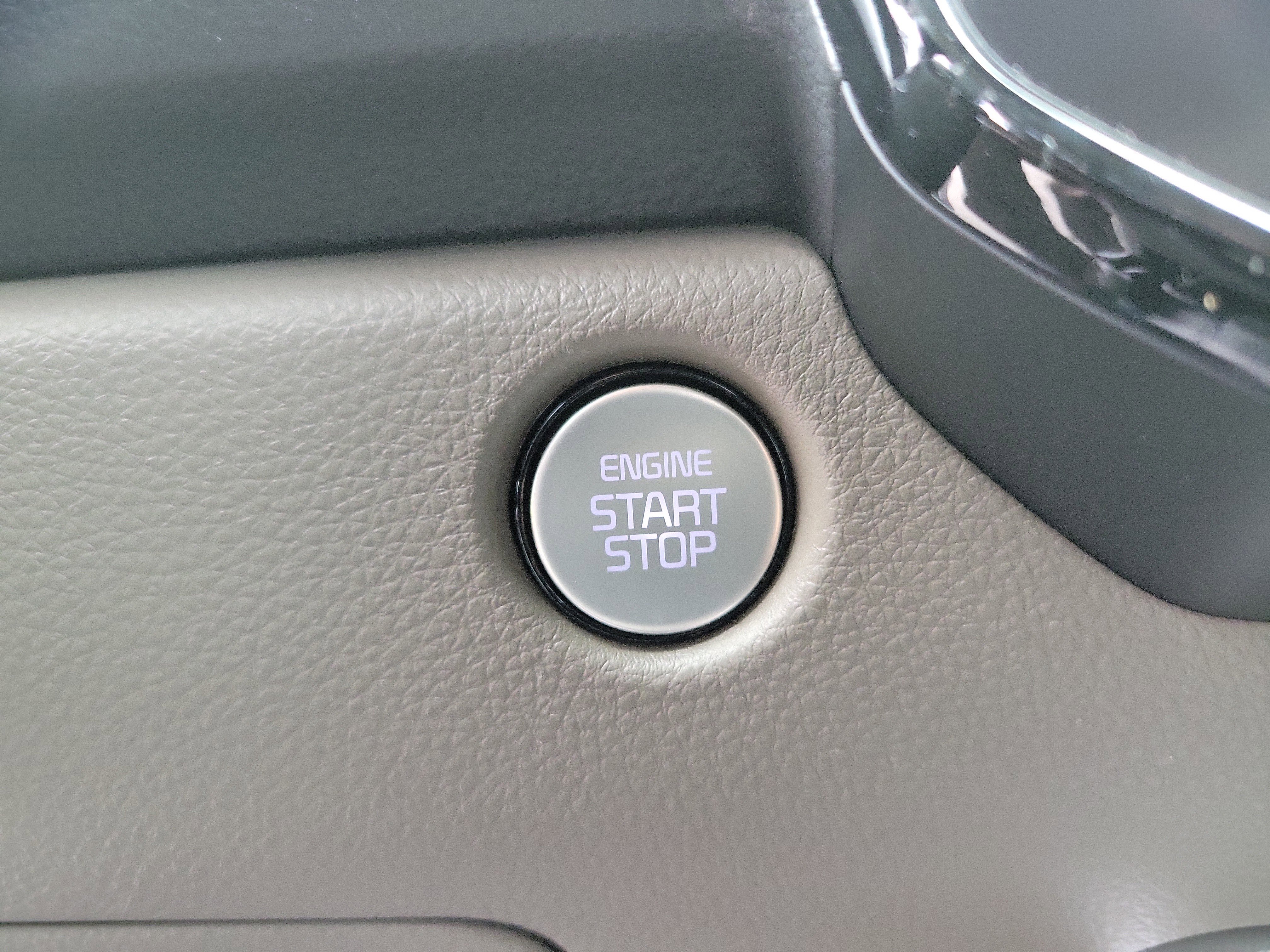 New 2026 Kia Carnival LX image 31